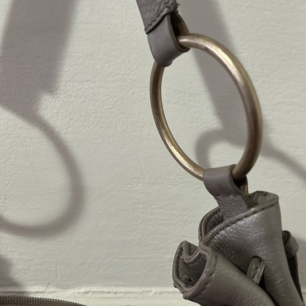 HOBO International ✨gray shoulder purse as is - Picture 5 of 14